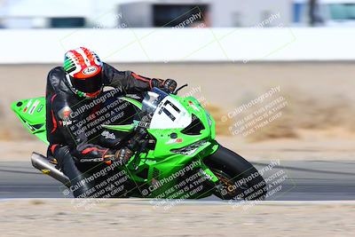 media/Jan-08-2022-SoCal Trackdays (Sat) [[1ec2777125]]/Turn 15 Inside (950am)/